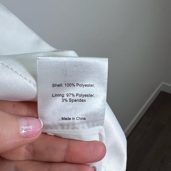 ODDMUSE WHITE MINI DRESS LARGE - Picture 5 of 9